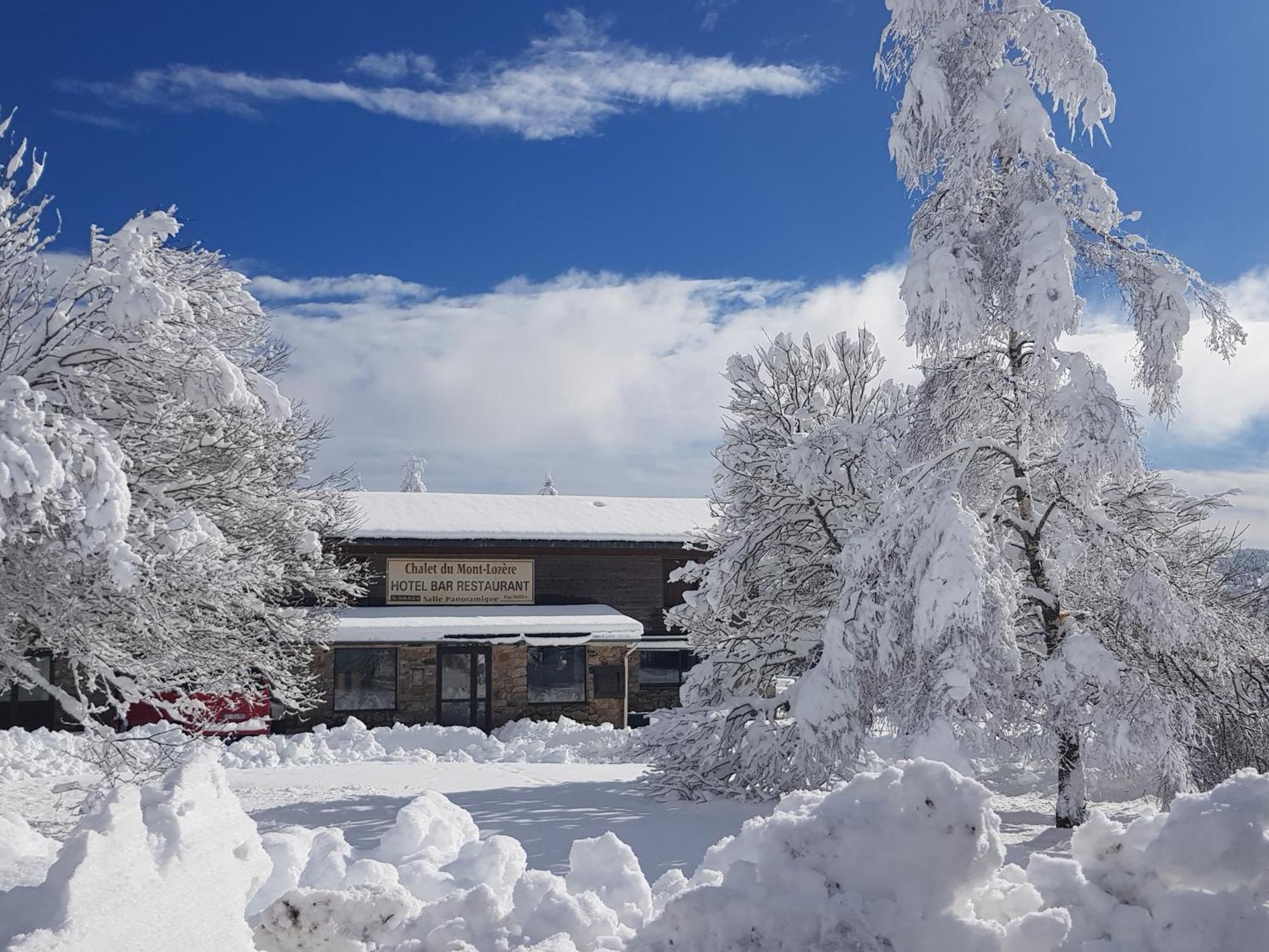Chalet Hotel Du Mont Lozere Cubieres Exterior photo