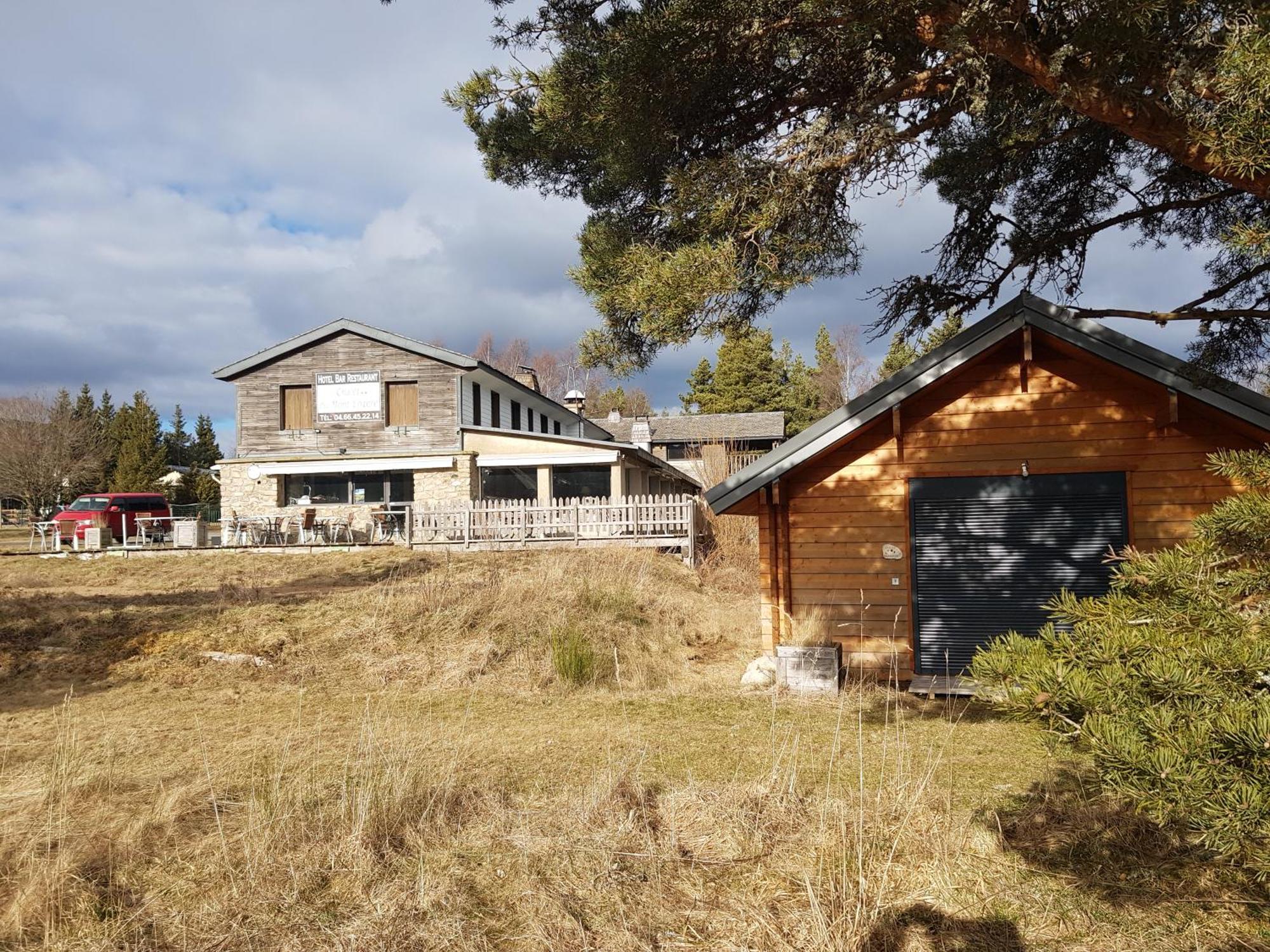 Chalet Hotel Du Mont Lozere Cubieres Exterior photo